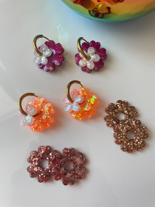 Carmen – Créoles Fleurs en Résine Faites Main | Julaè Bijoux