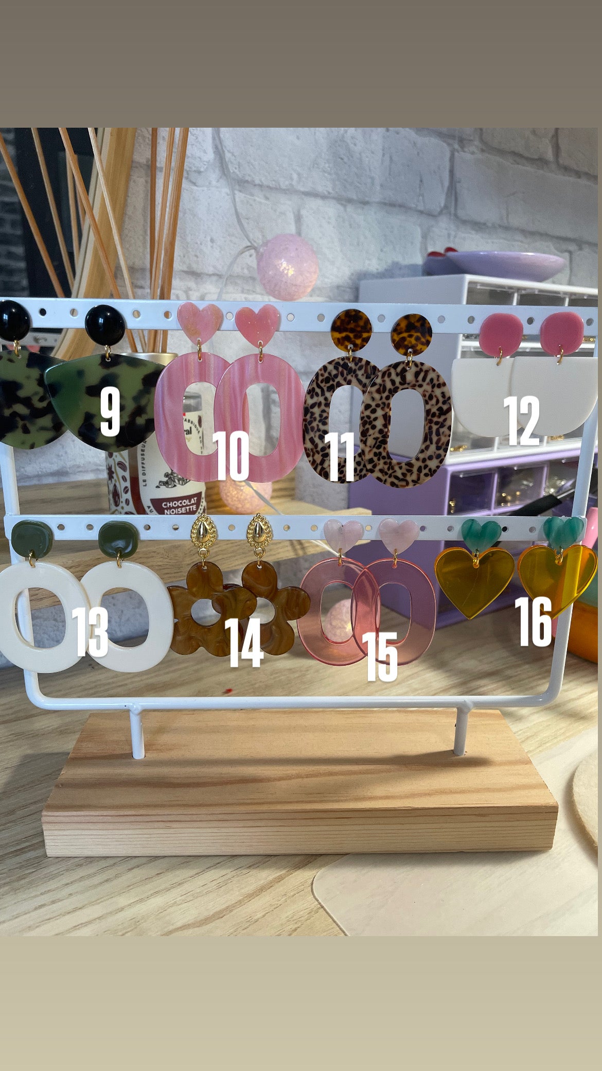 Petits Prix – Boucles d'oreilles & Bracelets Fins de Collection