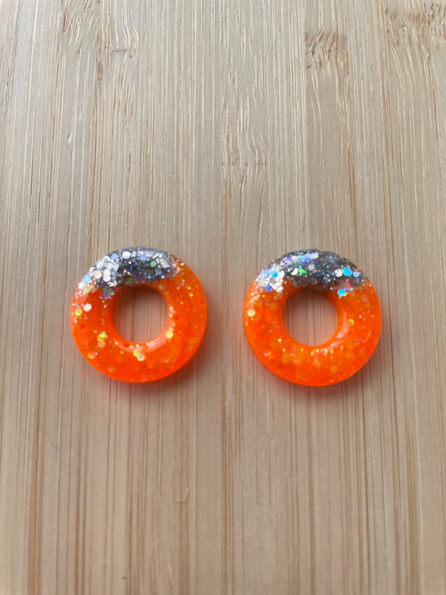 Bridget – Charms résine & Paillettes