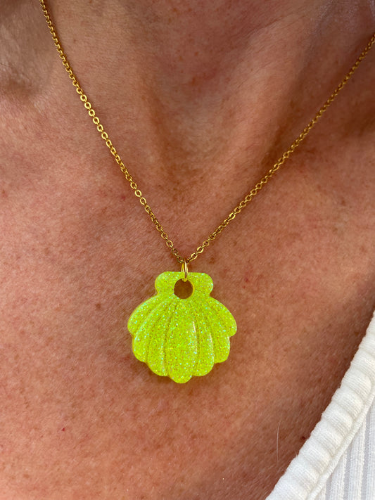 Shell collier