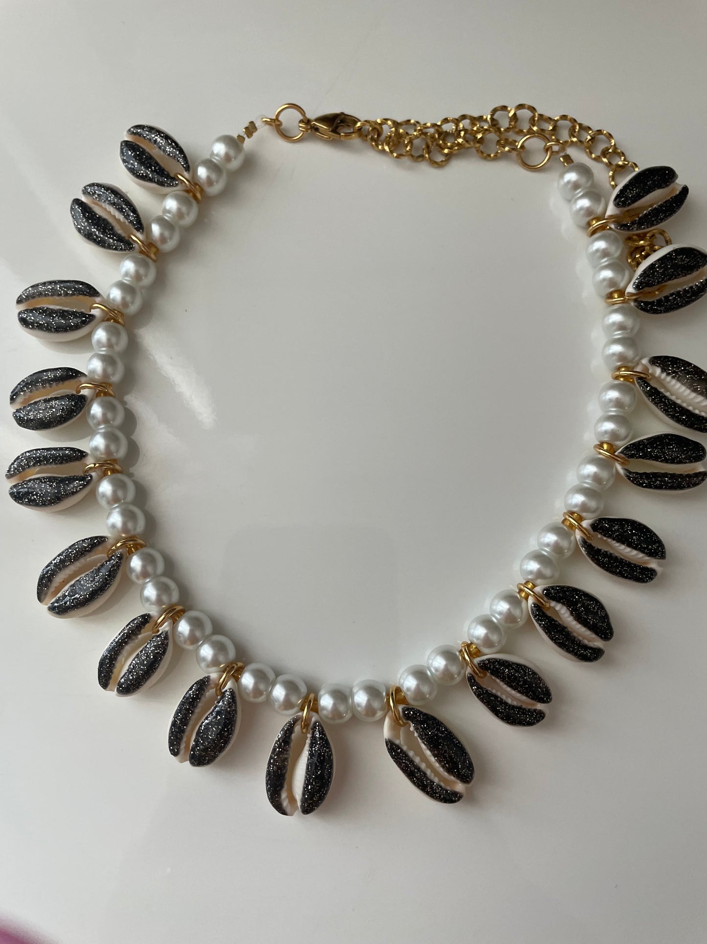 Collier coquillage Cauri