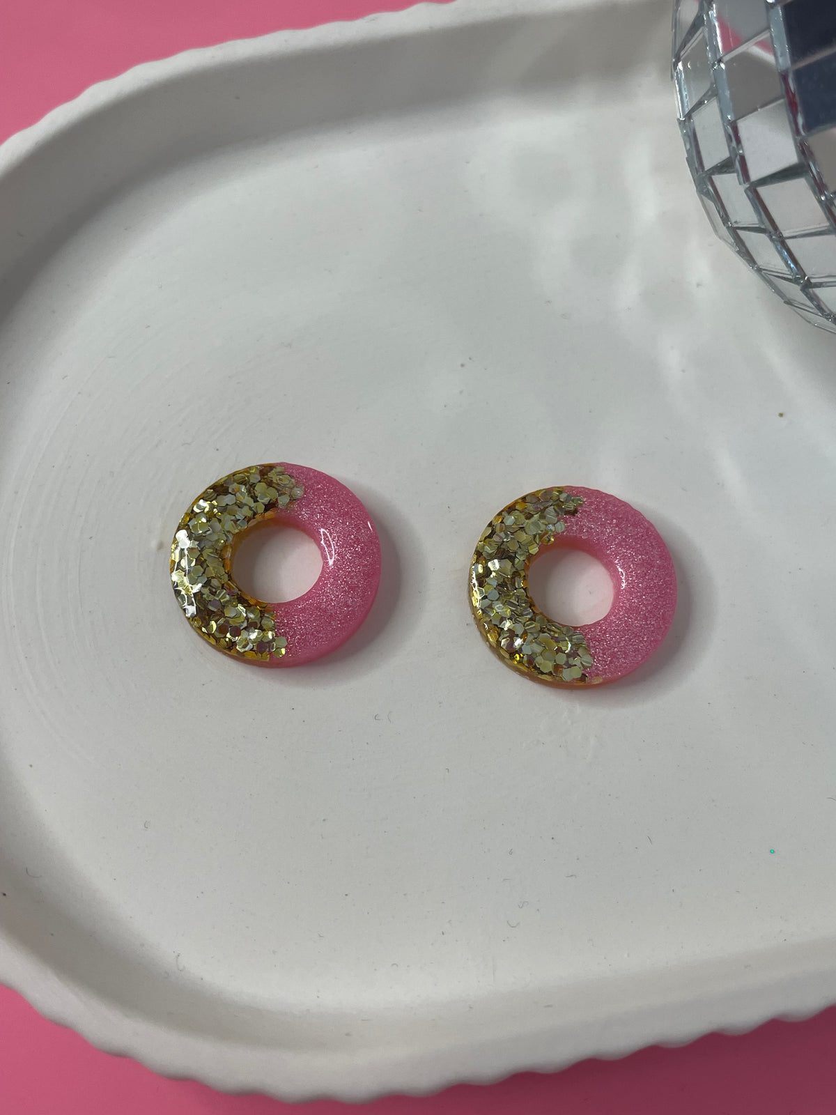 Bridget – Charms résine & Paillettes + de couleurs