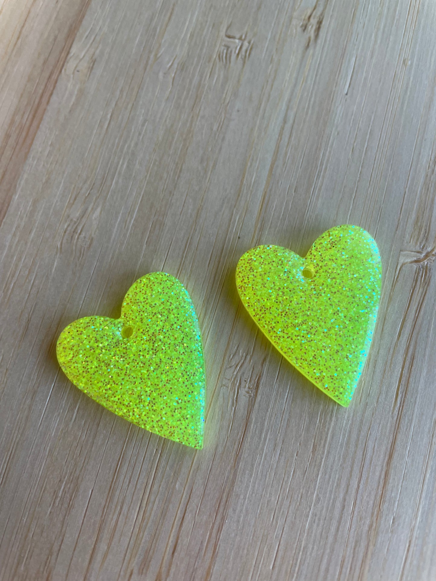 Louise – charms Cœur Résine & Paillettes
