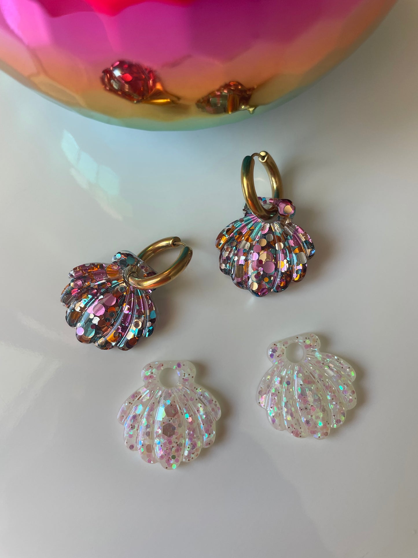 Shell – Créoles Coquillage en Résine Fait Main Interchangeable | Julaè Bijoux