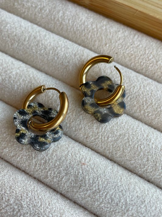 Madrid – Boucles d'oreilles Créoles Fleur Paillettes