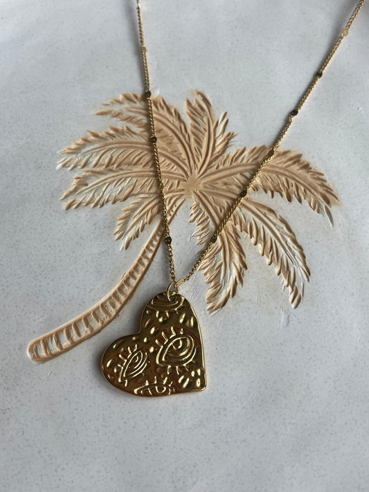 Clémentine – Collier Pendentif Cœur en Relief Acier Inoxydable Doré | Julaè Bijoux